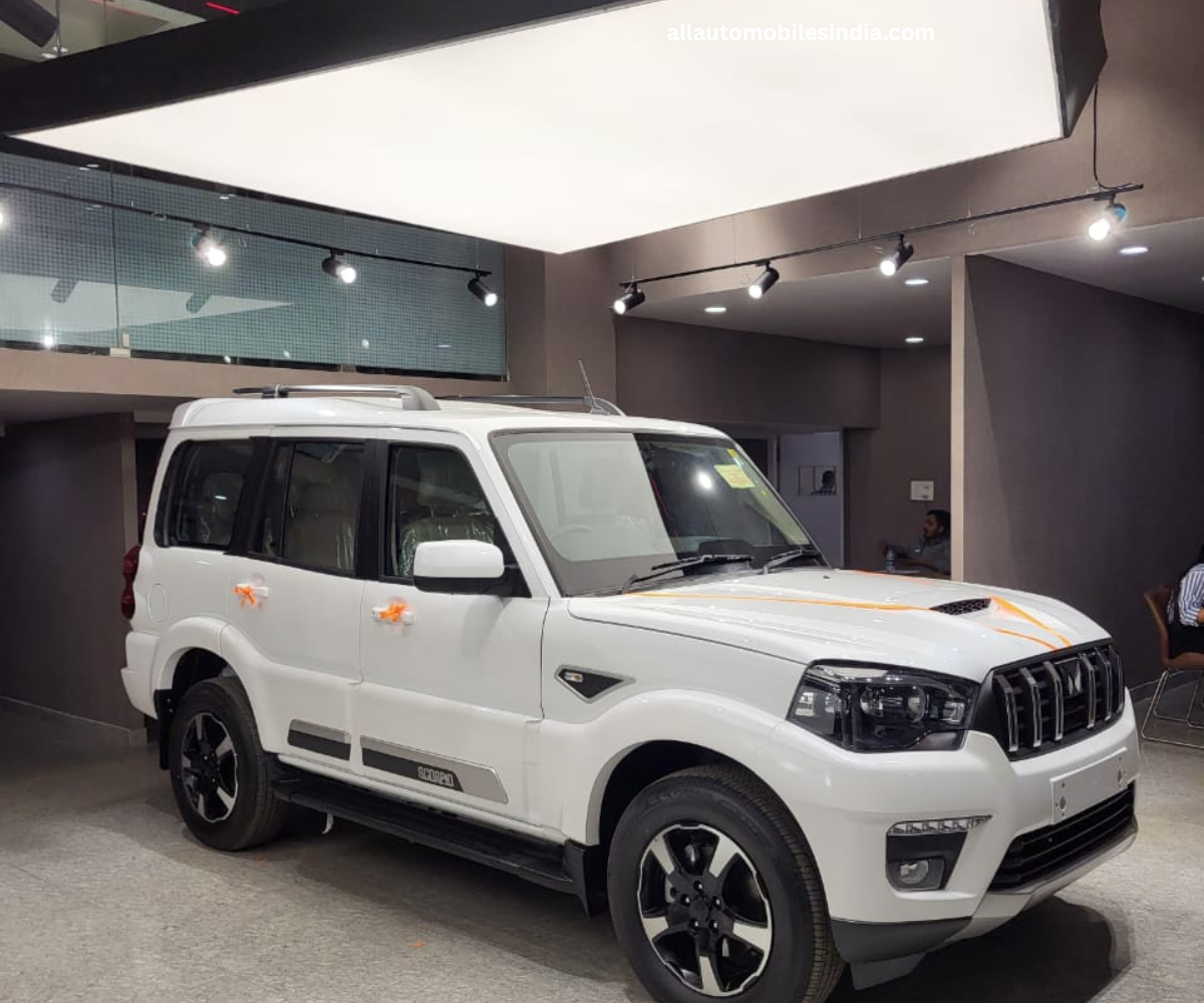 Mahindra Scorpio S11 top model front view with bold SUV design